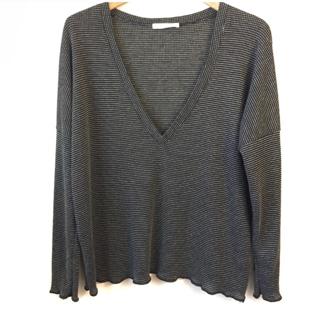 Honey Punch Deep V Neck Long Sleeve Knit Top